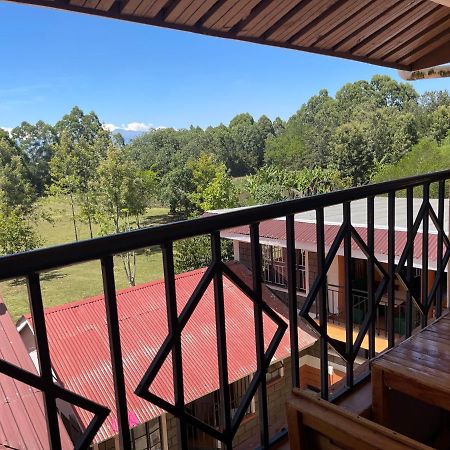 Easy Sleep Guesthouse Kitale Exteriör bild